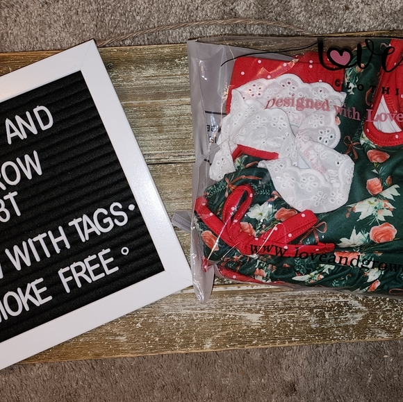 Love and Grow Clothing Co Winterberry Tunic Set - Picture 3 of 3